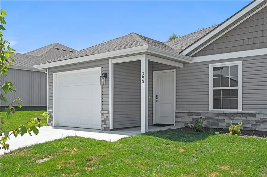 3824 NW 93rd Street, Kansas City, MO 64154 - #2