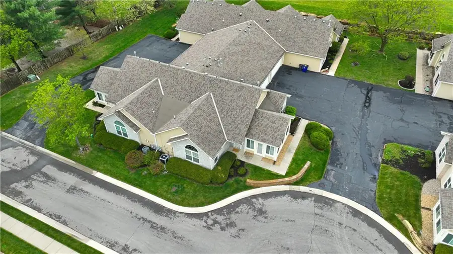 11392 S Pflumm Road, Olathe, KS 66215 - #3