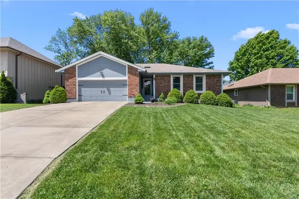 604 SE Adobe Street, Lee's Summit, MO 64063