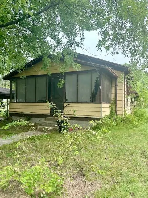 407 S State Street, Caney, KS 67333 - #1