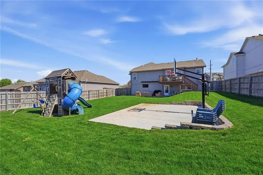 3805 NW Old Stagecoach Road, Kansas City, MO 64154 - #2