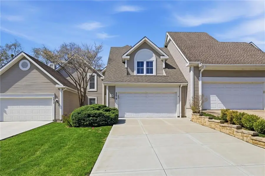 2419 W 137th Place, Leawood, KS 66224 - #2