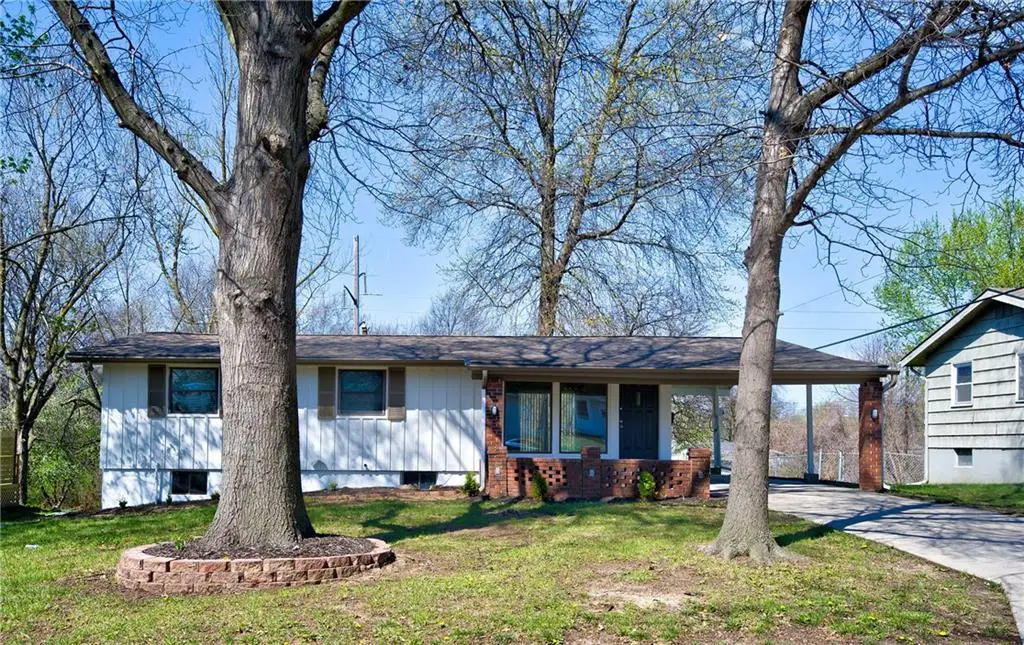 5916 N Michigan Avenue, Kansas City, MO 64118 - #1