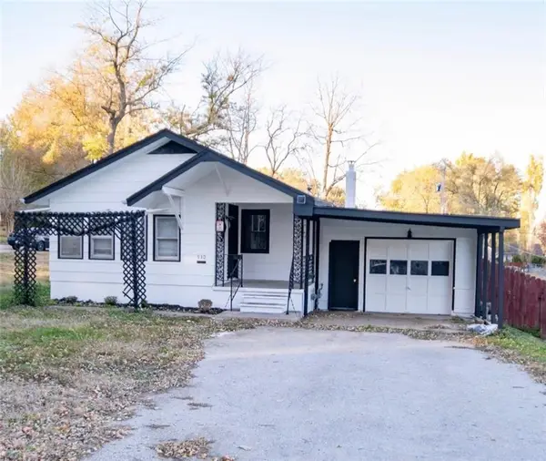 930 E Stone Street, Independence, MO 64050