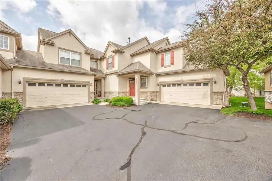 16164 Linden Street, Overland Park, KS 66085 - #2