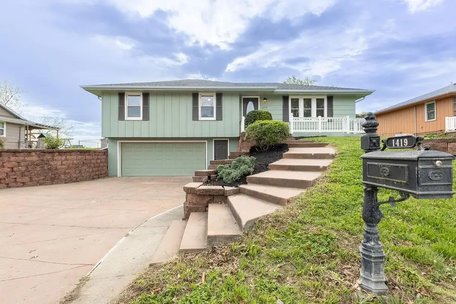 1419 Tamara Drive, Saint Joseph, MO 64506 - #3