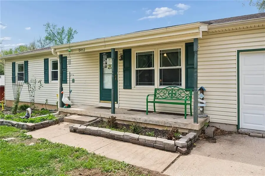 8412 England Street, Overland Park, KS 66212 - #2