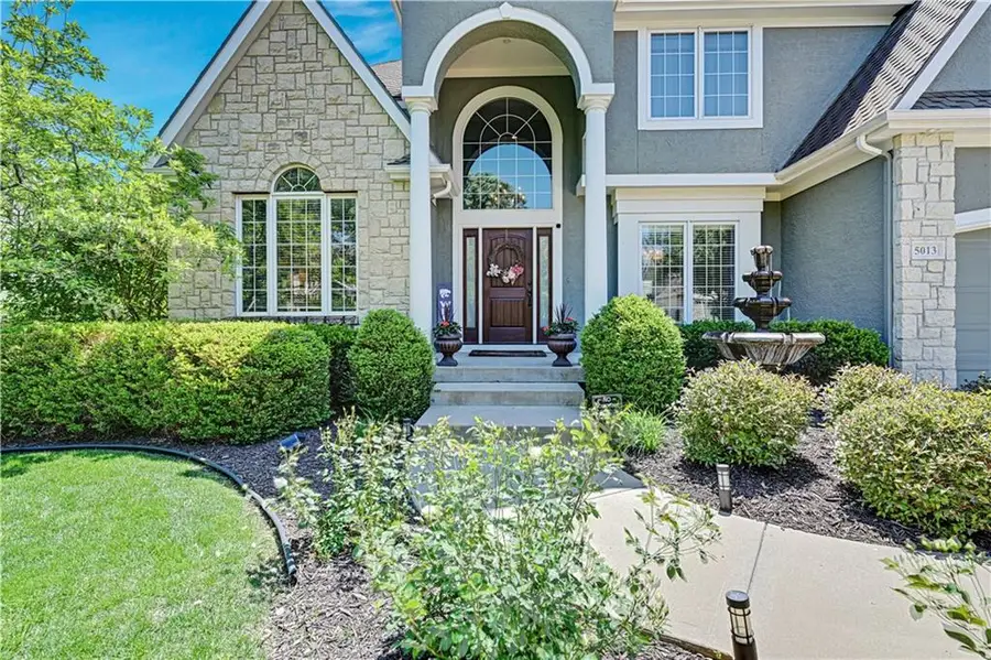 5013 W 150th Street, Leawood, KS 66224 - #3