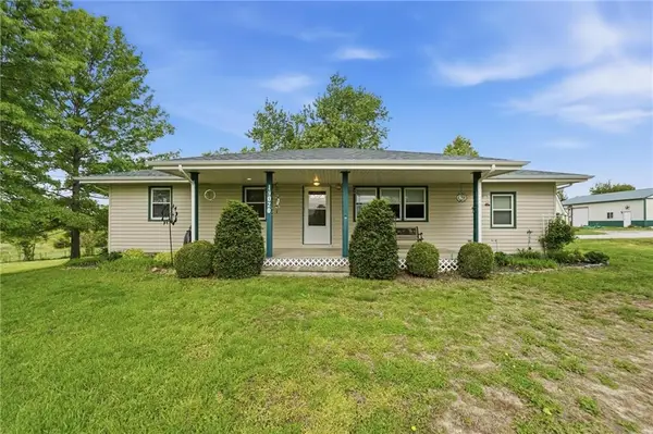 19020 Scott Road, Holt, MO 64048