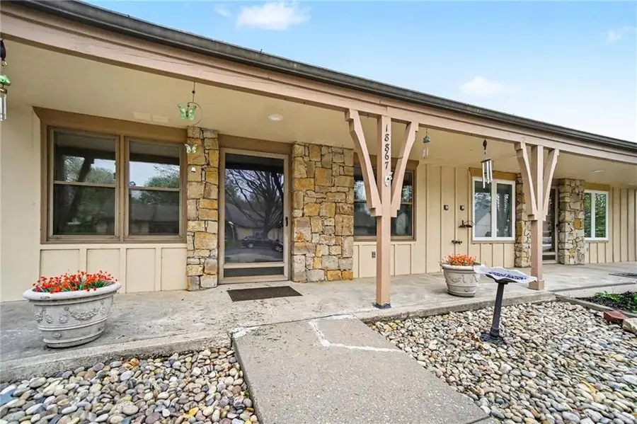 18867 Sunrise Drive, Belton, MO 64012 - #3