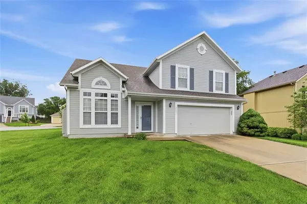 12057 S Troost Street, Olathe, KS 66061