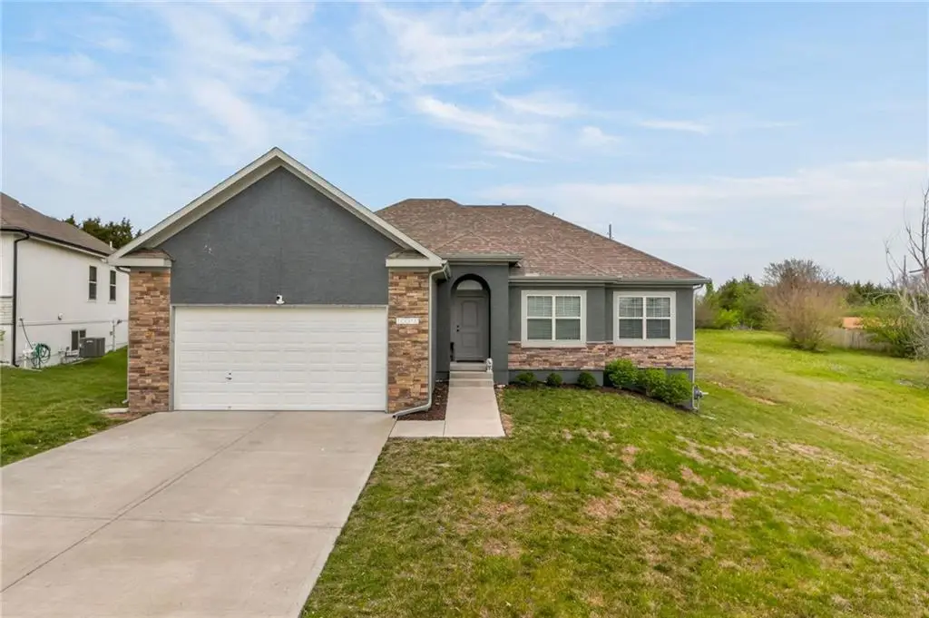 10010 Webster Avenue, Kansas City, KS 66109 - #1