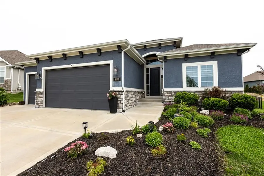 8134 NW 89th Street, Kansas City, MO 64153 - #2