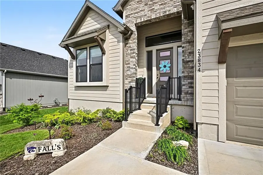 23834 W 58th Place, Shawnee, KS 66226 - #3