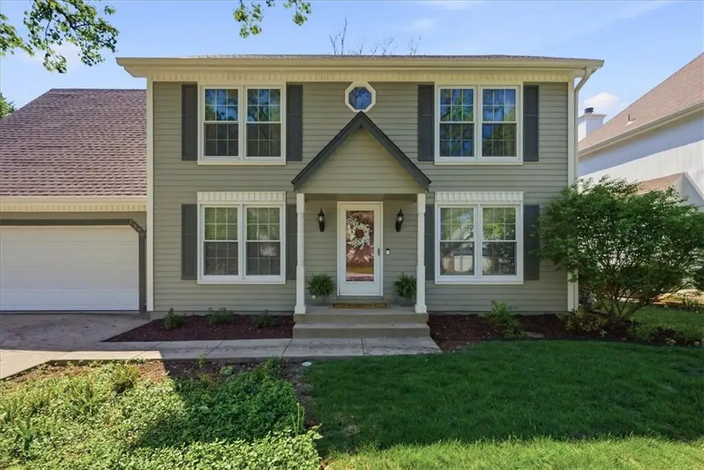 1376 E 154th Terrace, Olathe, KS 66062 - #1