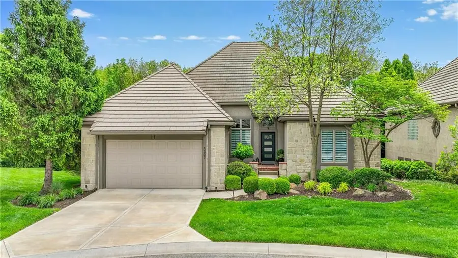 5307 W 124th Court, Leawood, KS 66209 - #2