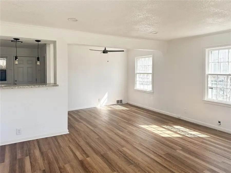 5439 & 5441 Swope Parkway, Kansas City, MO 64130 - #3