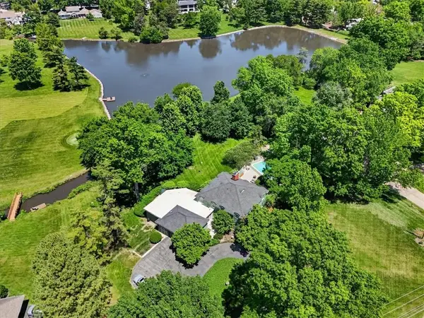 3600 W 89th Street, Leawood, KS 66206