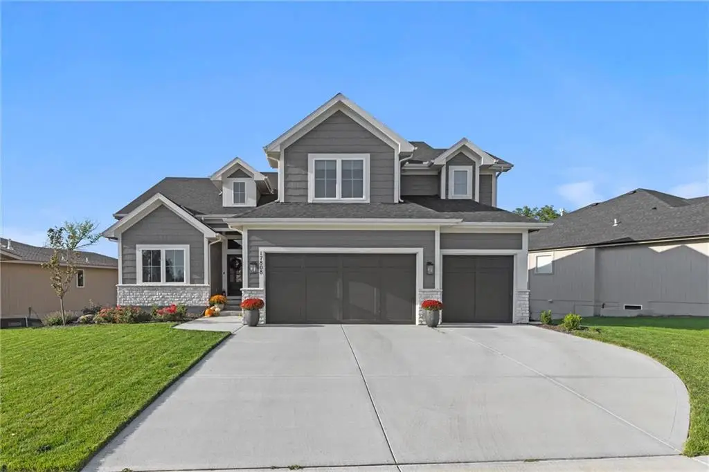 17808 Rainbow Boulevard, Stilwell, KS 66085 - #1