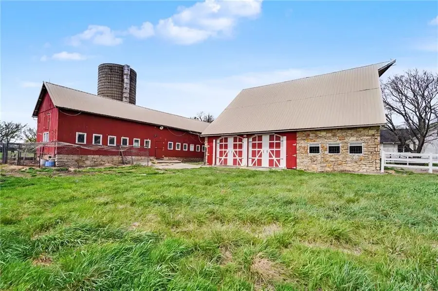 5131 SW Urish Road, Topeka, KS 66610 - #2