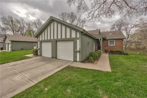 7236 Mastin Street, Shawnee, KS 66203