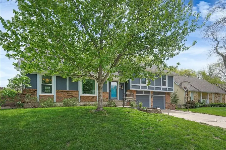 309 NE Country Lane, Lees Summit, MO 64086 - #3