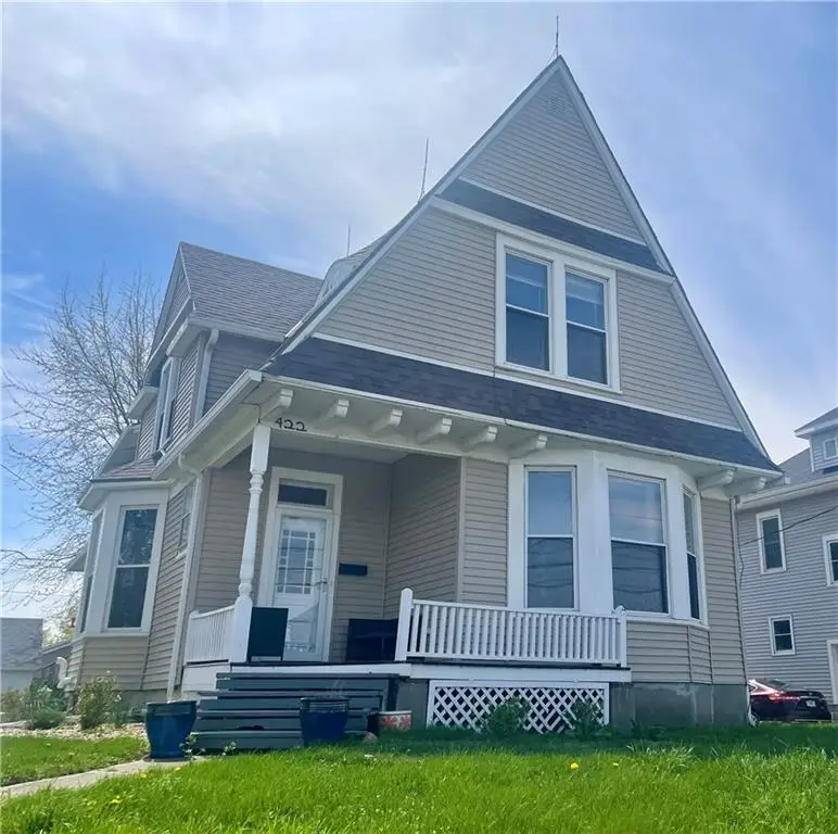 422 E 1st Street, Maryville, MO 64468 - #1