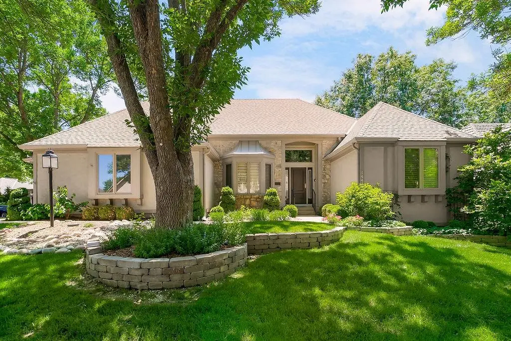 4441 W 124th Terrace, Leawood, KS 66209 - #1