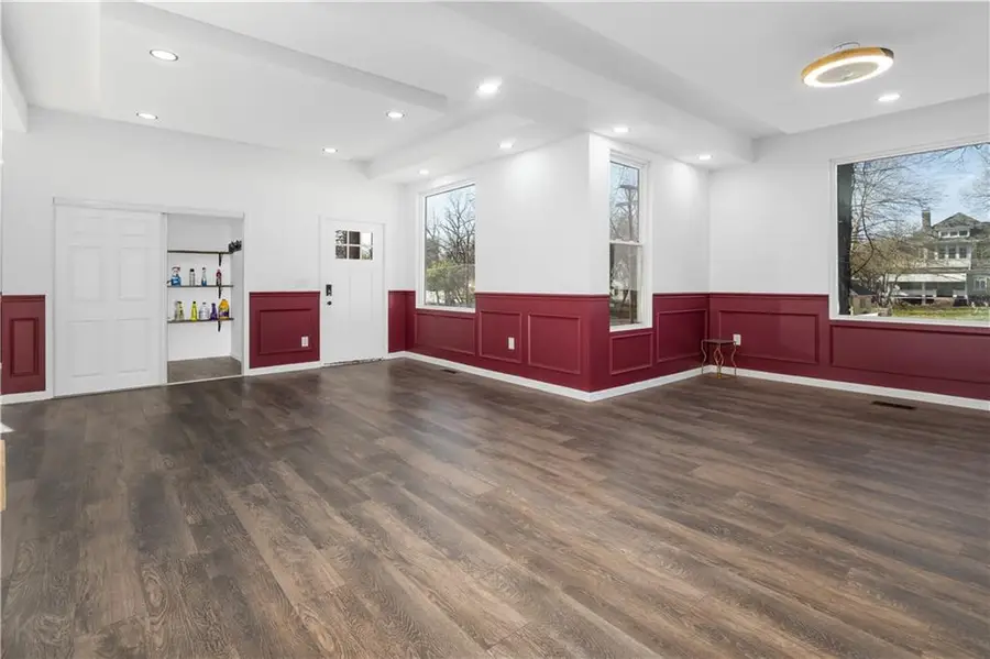 903 S Grand Avenue, Sedalia, MO 65301 - #2