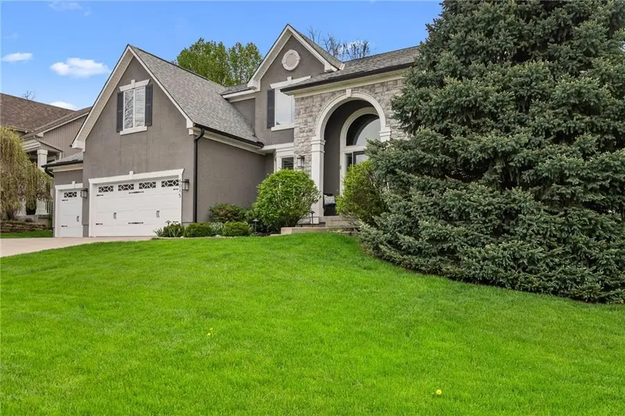 6015 Noreston Street, Shawnee, KS 66218 - #2