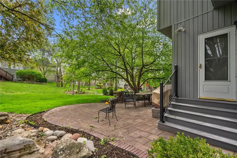 6015 Noreston Street, Shawnee, KS 66218 - #3