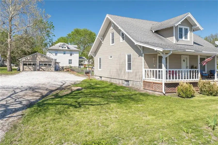 1403 Third Street, Chillicothe, MO 64601 - #3