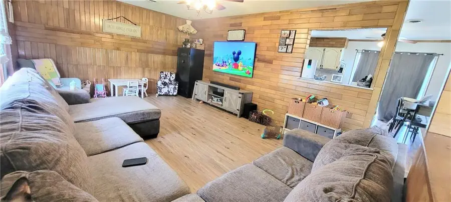 605 N Spruce Street, Moran, KS 66755 - #3