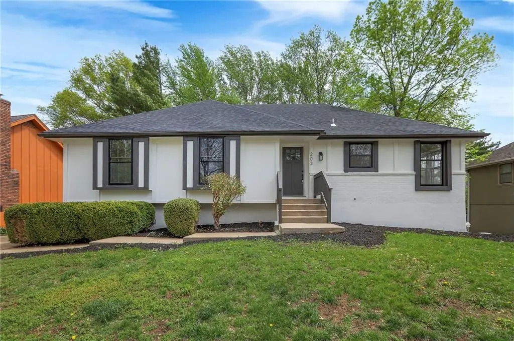 203 NE Crescent Street, Lees Summit, MO 64086 - #1