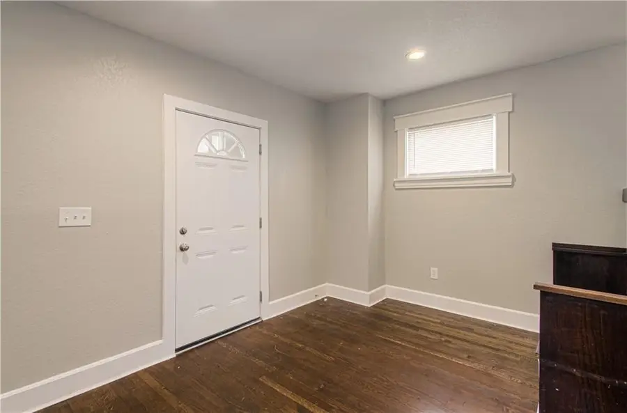 3411 Agnes Avenue, Kansas City, MO 64128 - #3