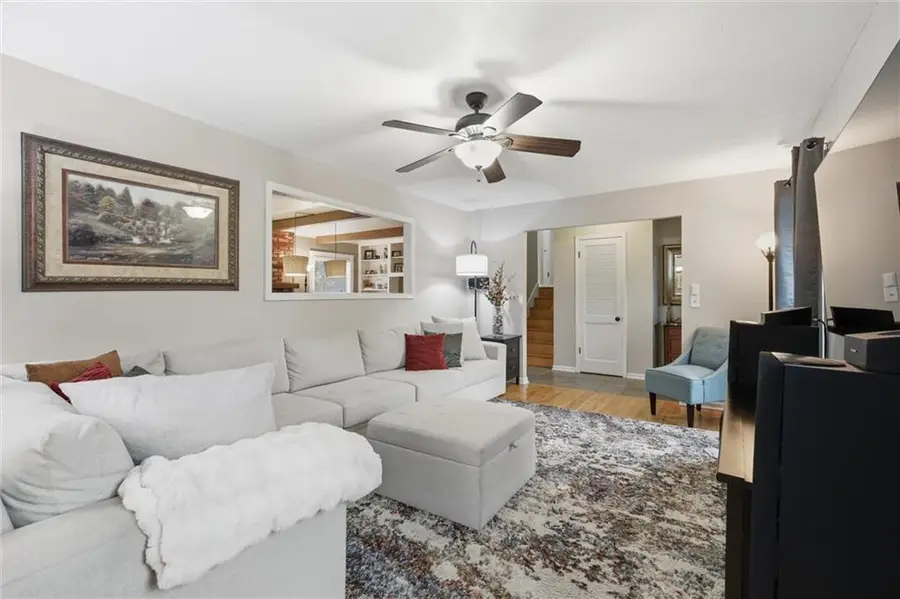 10718 W 102nd Street, Overland Park, KS 66214 - #3