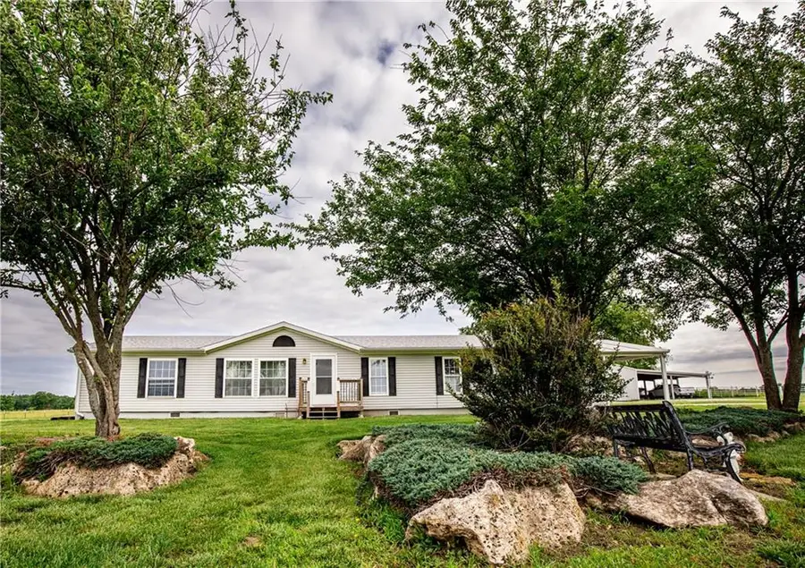 22176 E 1100th Road, Pleasanton, KS 66075 - #2