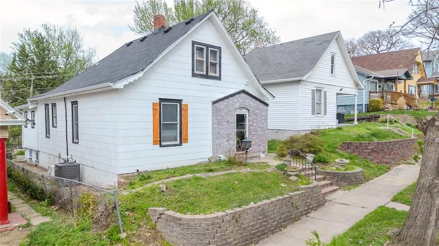 2915 Penn Street, Saint Joseph, MO 64507 - #2