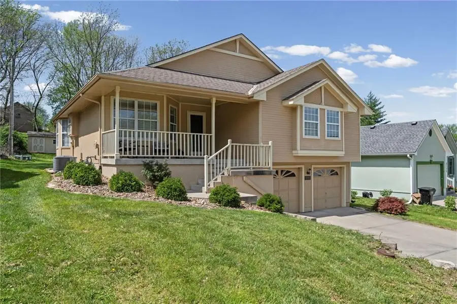 3200 S Bryn Mawr Drive, Independence, MO 64057 - #2