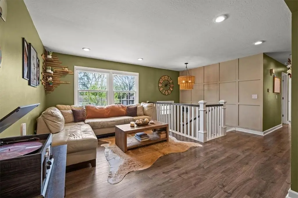 109 SE Moore Court, Blue Springs, MO 64014 - #1