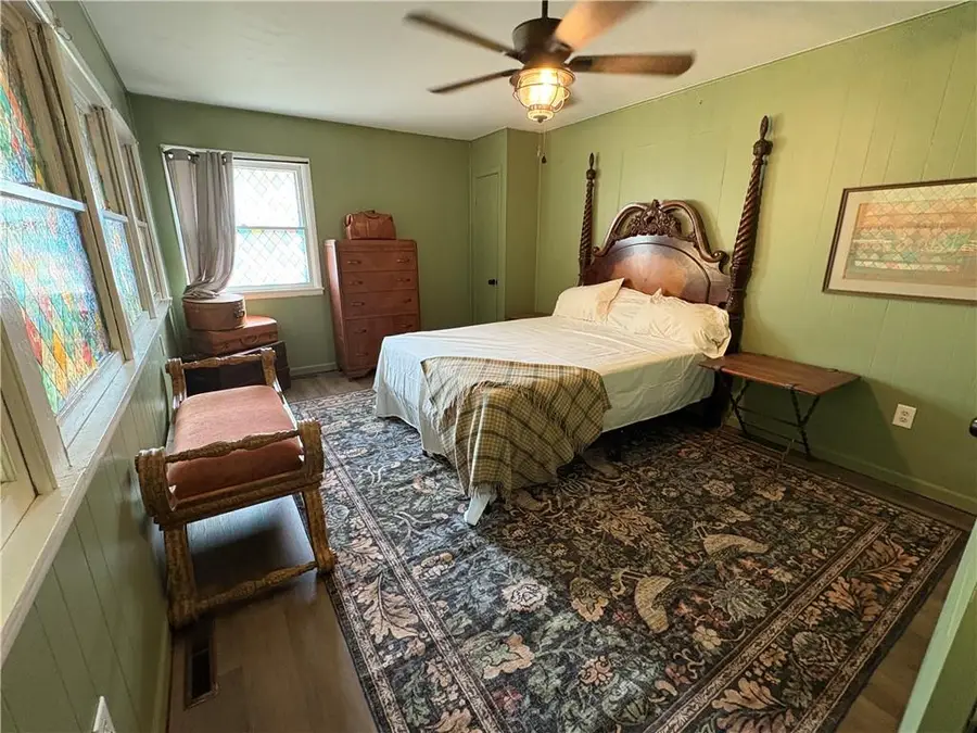 457 E Market Street, Warrensburg, MO 64093 - #2