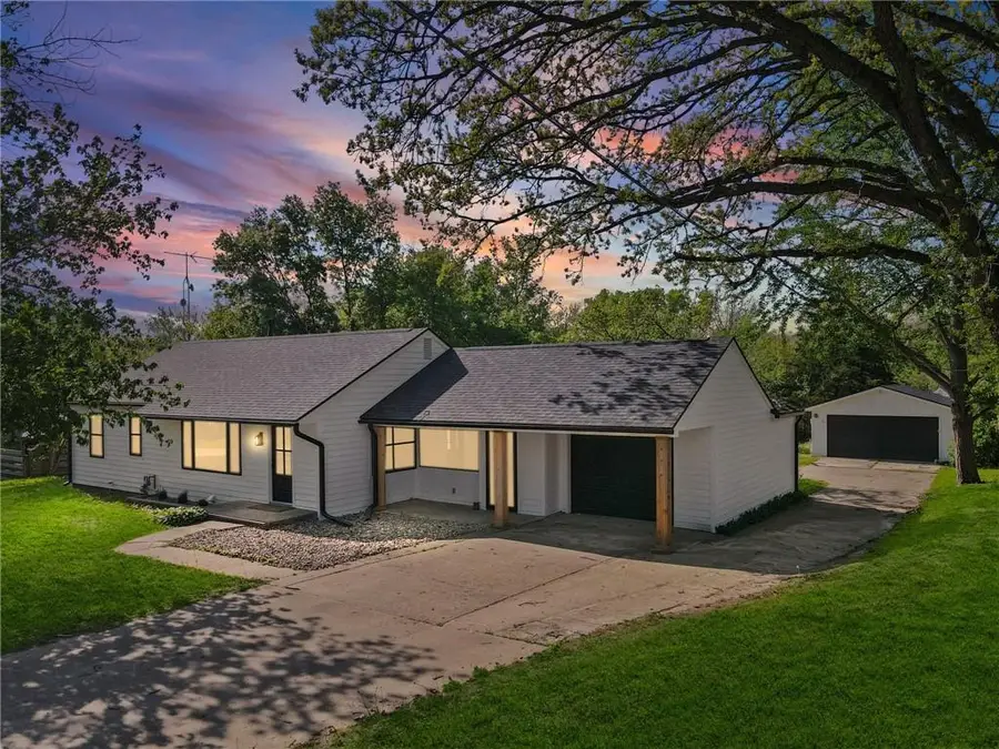 405 W 6th Street, Carrollton, MO 64633 - #2