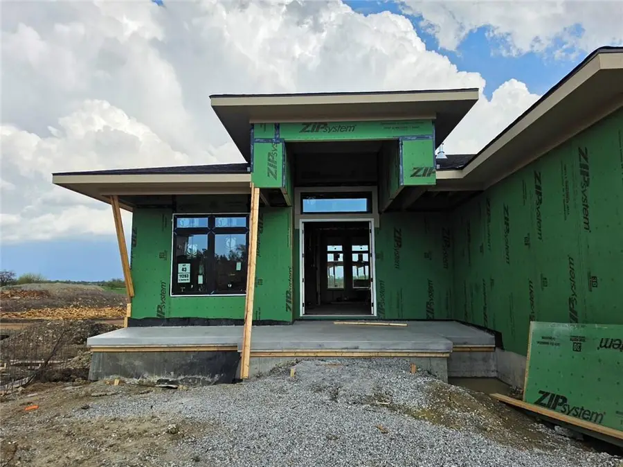 11283 S Sunray Drive, Olathe, KS 66061 - #2