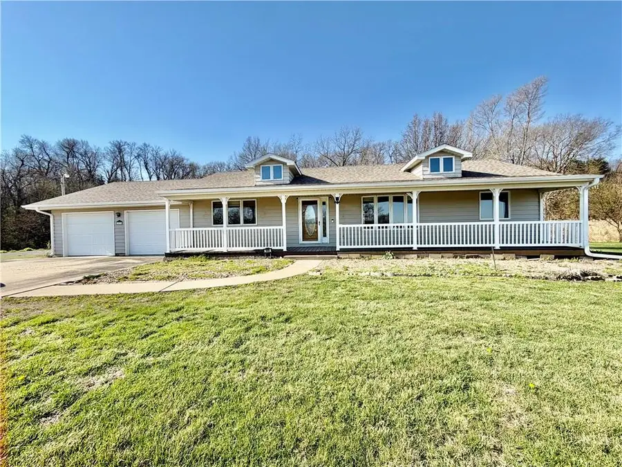 1039 225th Road, Troy, KS 66087 - #2