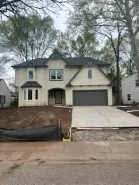 4113 W 67th Street, Prairie Village, KS 66208
