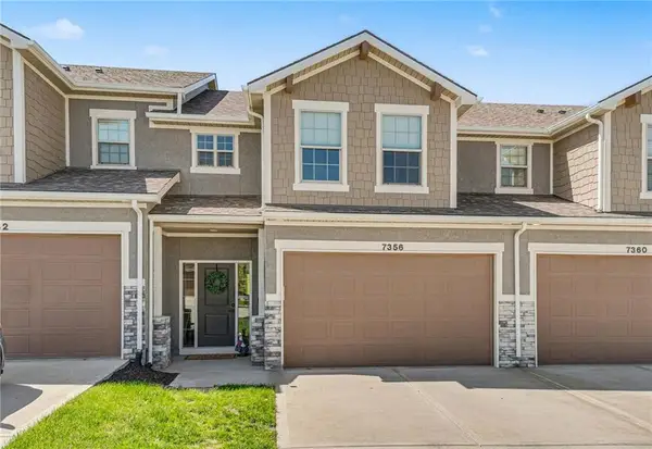 7356 Aaron Street #26 B, Parkville, MO 64152