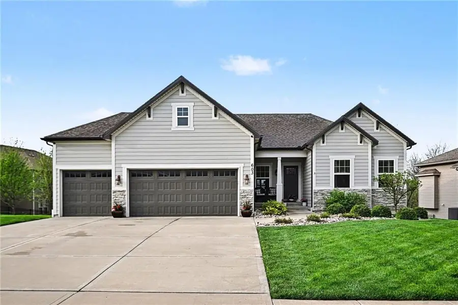 603 Rock Bridge Court, Smithville, MO 64089 - #2