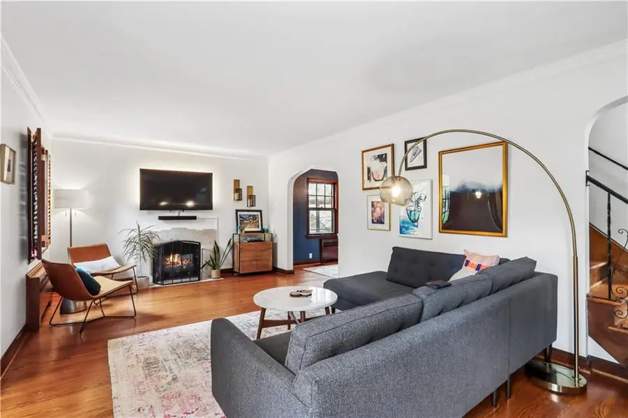 18 E 68th Street, Kansas City, MO 64113 - #3