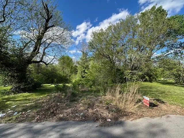 1108 Freeman Avenue, Kansas City, KS 66102 - #1