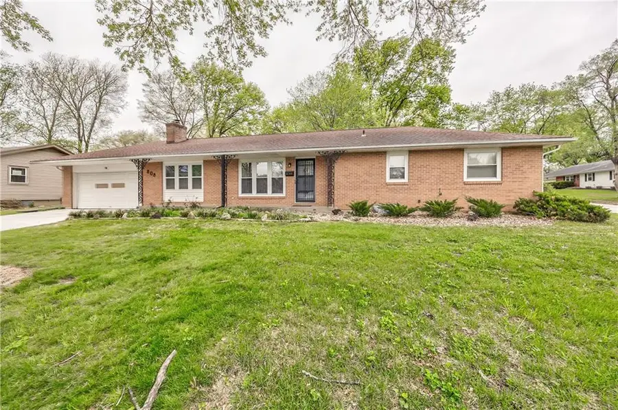 808 N Apache Drive, Independence, MO 64056 - #2